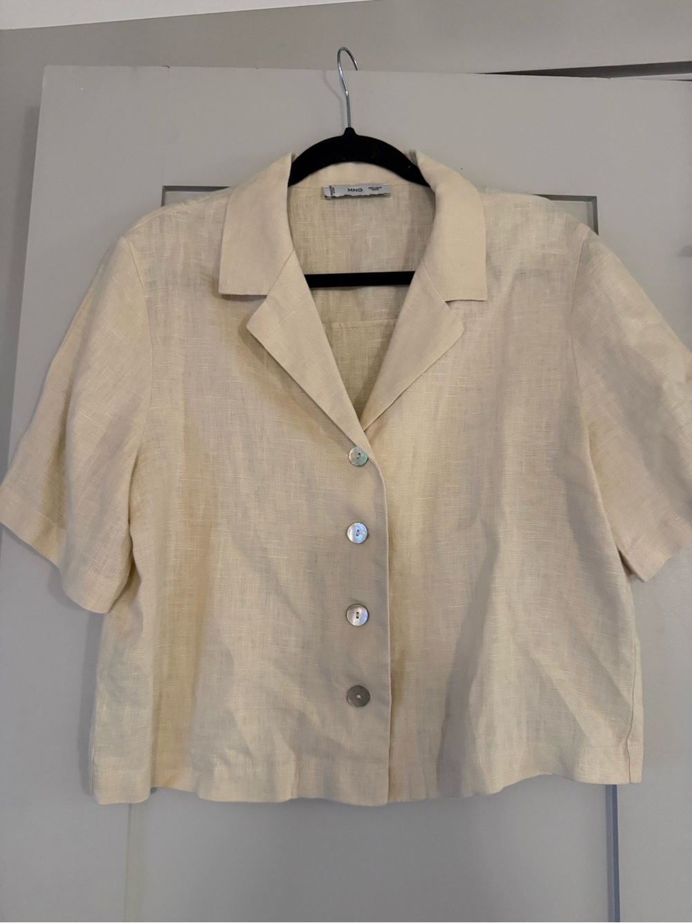 MNG Cream Short-Sleeve Linen Button Front Top